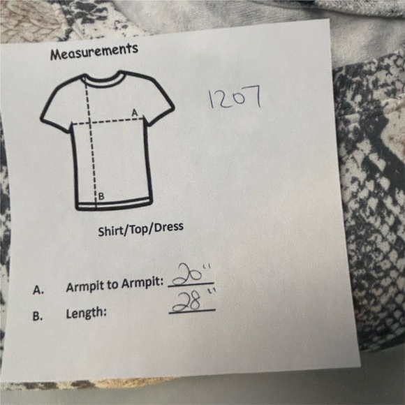 Express Women's Snake Print Long Sleeve Blouse Size S Multicolor - Picture 8 of 8